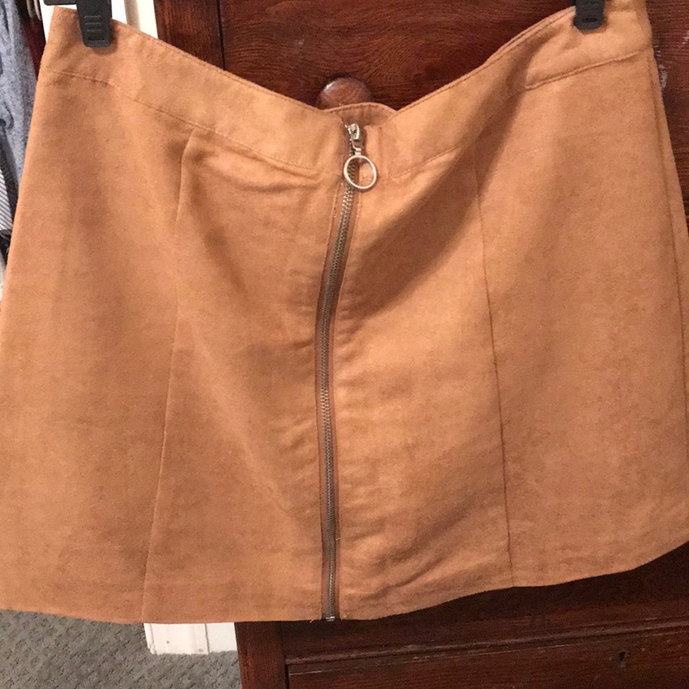 H&M suede caramel skirt